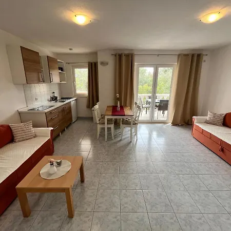 Senija Apartment