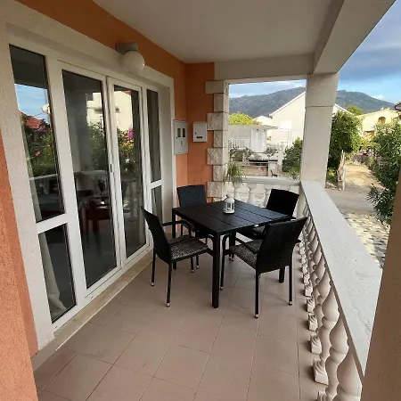 Senija Apartment