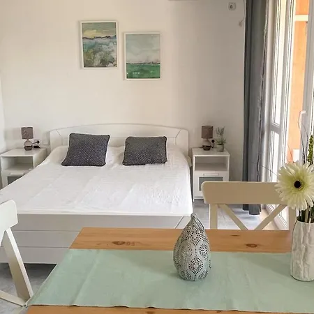Senija Apartment